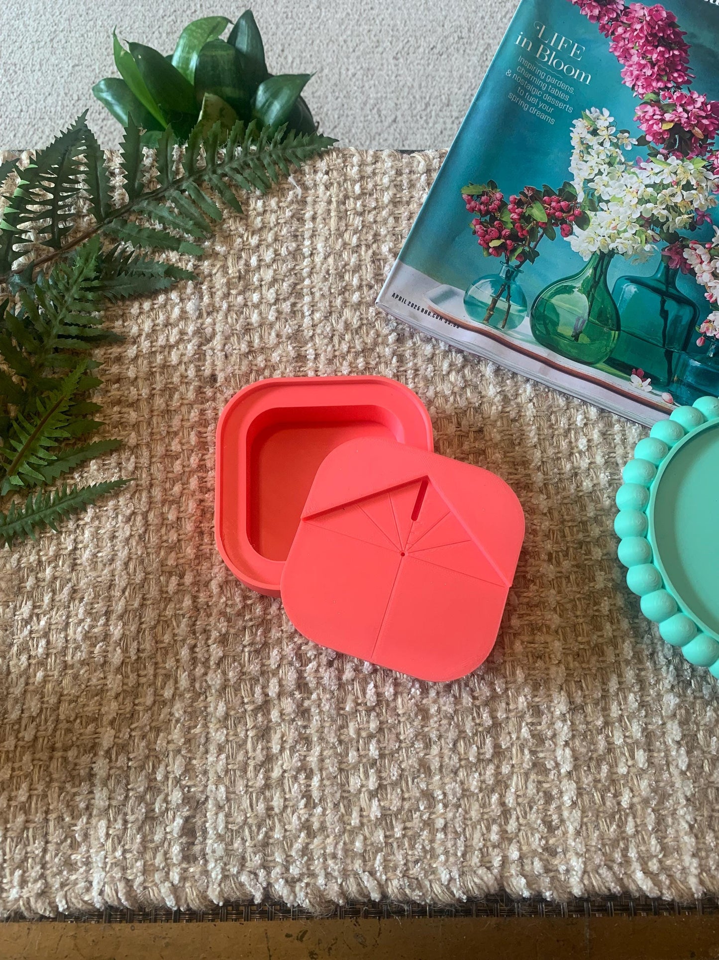 Polymer Clay Drill Box Guide with Catch Basin: Centered Holes