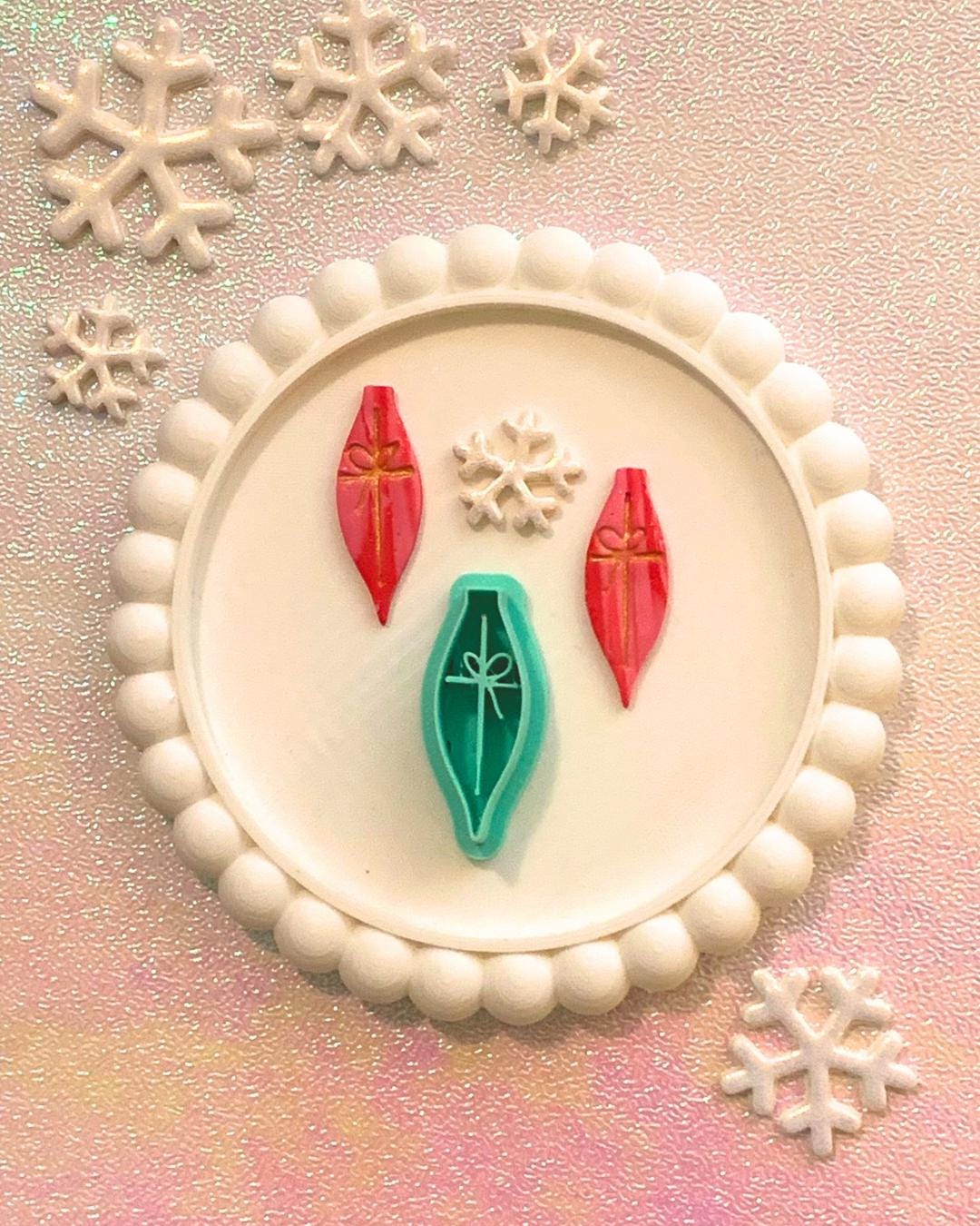 Retro Ornament Polymer Clay Cutter: holiday vintage Christmas nostalgia, fancy