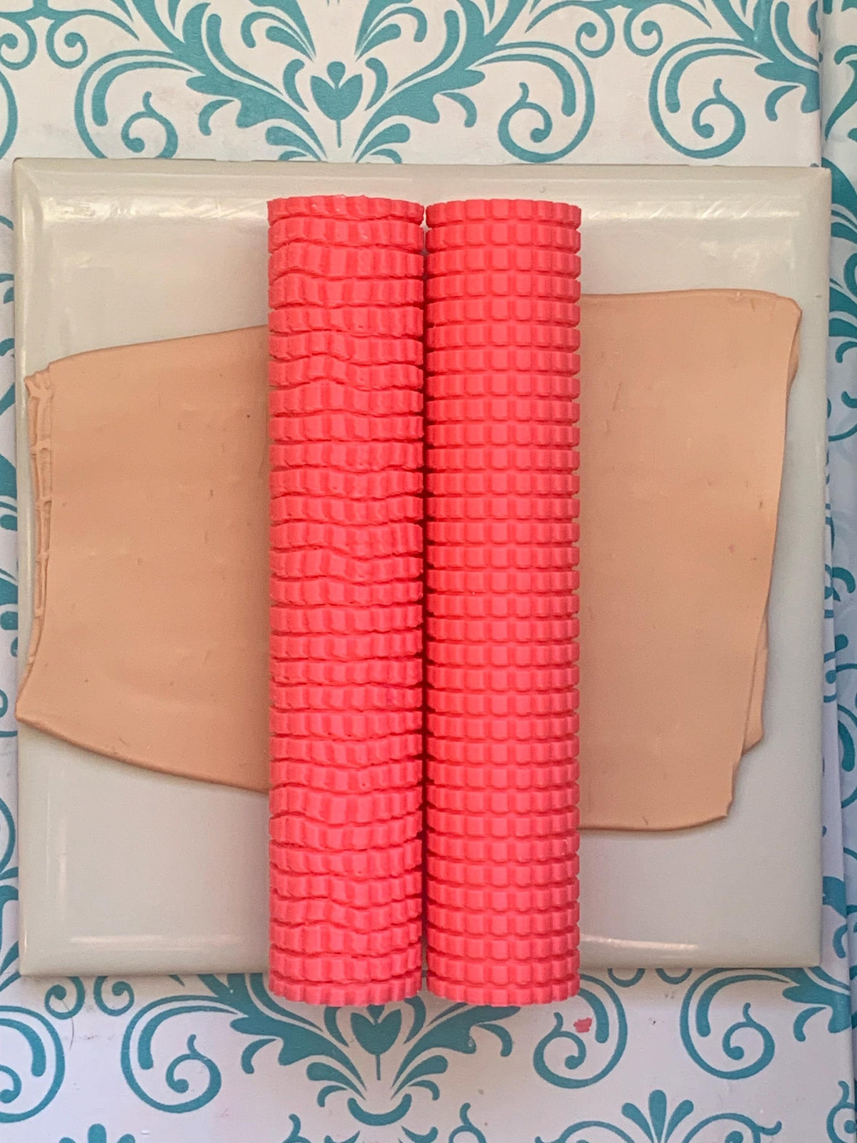 Peanut Shell Texture Roller for Polymer Clay | Soft Wavy Grid Fabric Texture