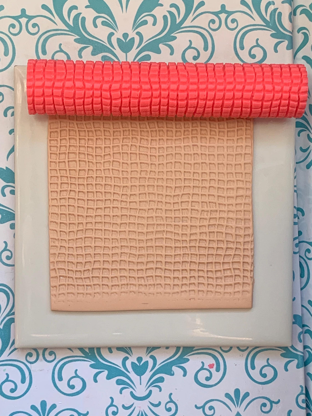 Peanut Shell Texture Roller for Polymer Clay | Soft Wavy Grid Fabric Texture